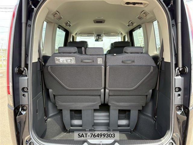 Honda e 2025-06 6791493-17