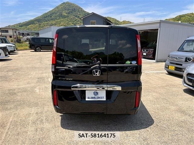 Honda e 2016-03 6791500-13