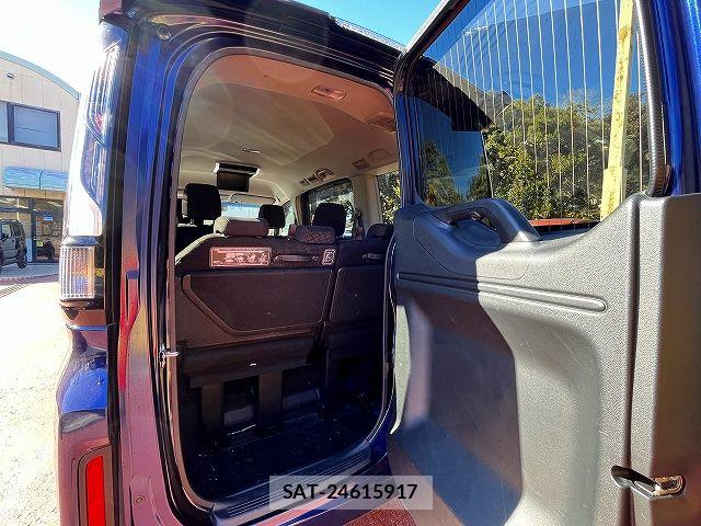 Honda e 2021-12 6791496-21