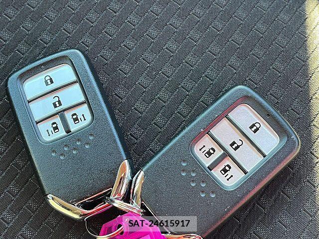 Honda e 2021-12 6791496-25