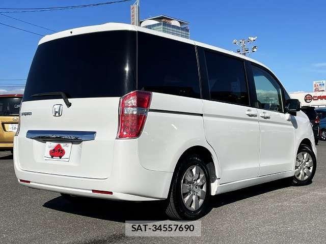 Honda e 2014-05 6791497-2