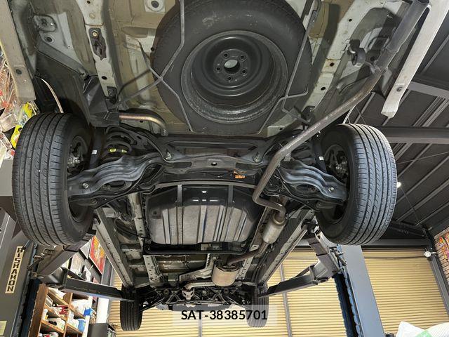 Honda e 2000-10 6791504-9