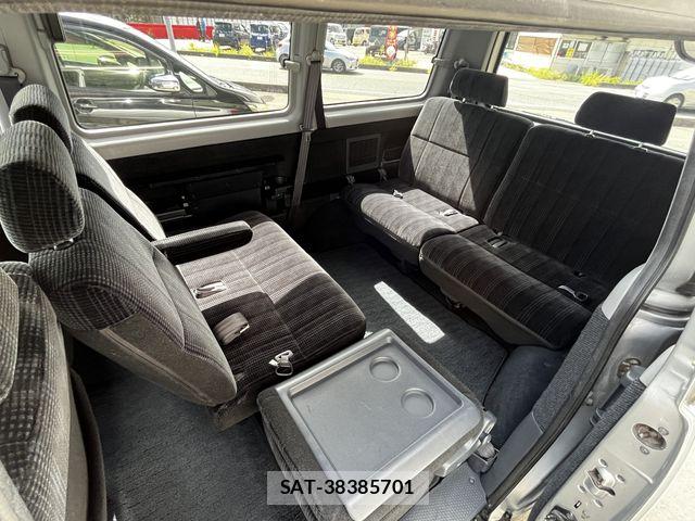 Honda e 2000-10 6791504-18