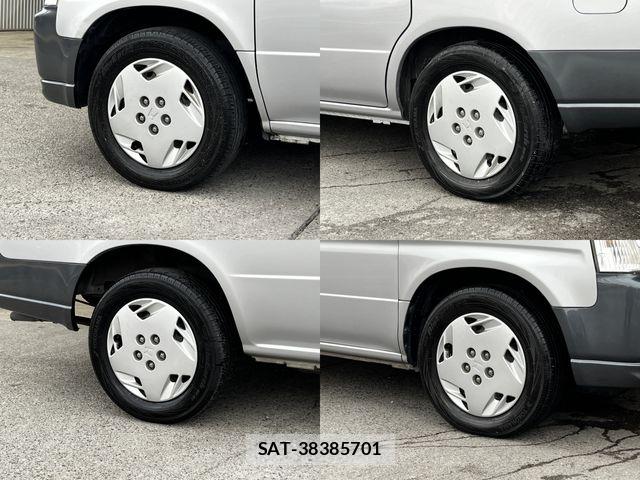 Honda e 2000-10 6791504-6