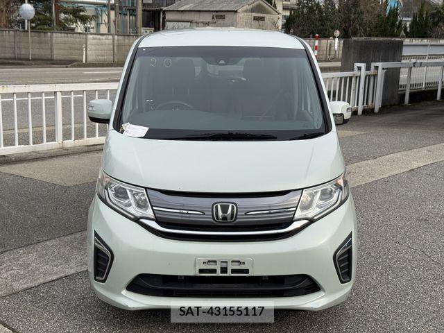 Honda e 2016-10 6817415-7