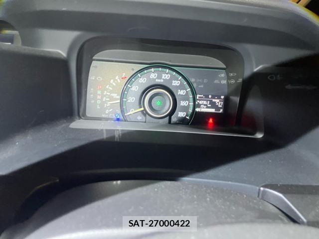 Honda e 2011-06 6913495-13