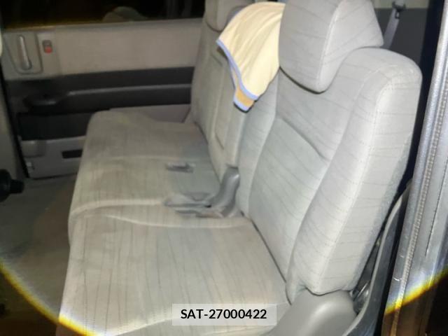 Honda e 2011-06 6913495-7