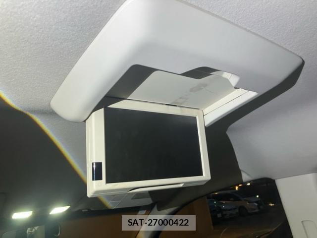 Honda e 2011-06 6913495-8