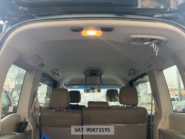 Honda e 2015-07 6913486-12