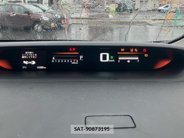 Honda e 2015-07 6913486-27