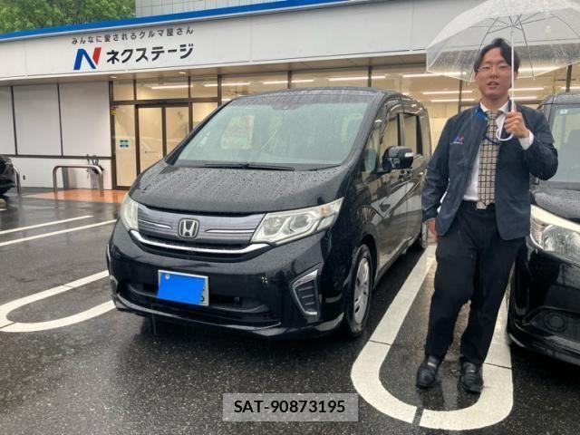 Honda e 2015-07 6913486-2