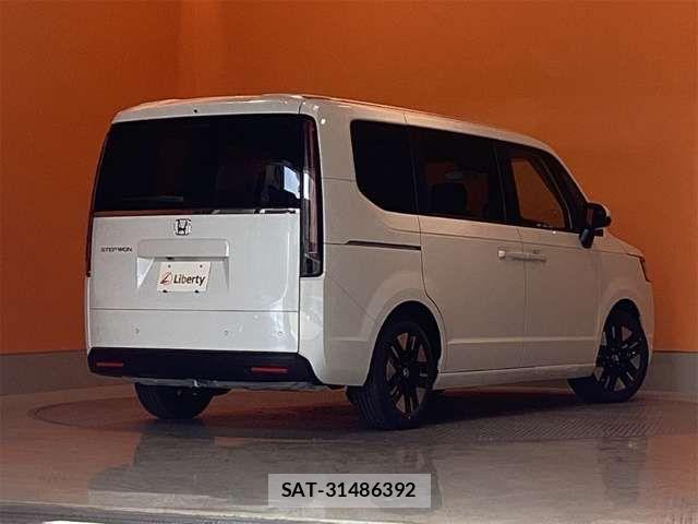 Honda e 2026-04 6913481-7