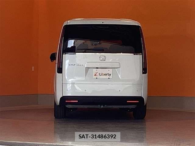 Honda e 2026-04 6913481-8