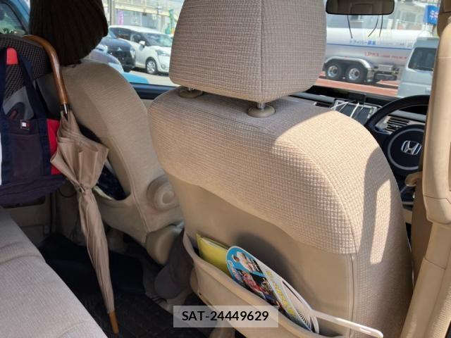 Honda e 2007-06 6998445-15