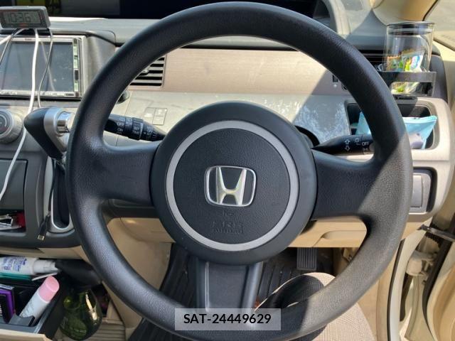 Honda e 2007-06 6998445-20
