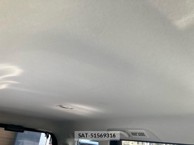 Honda e 2012-06 6998443-14