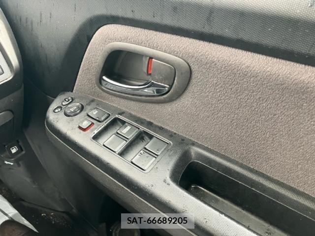 Honda e 2006-05 6998447-12