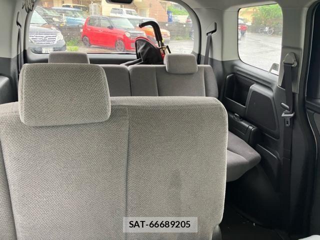 Honda e 2006-05 6998447-14