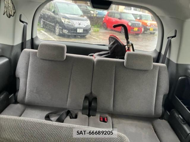 Honda e 2006-05 6998447-15