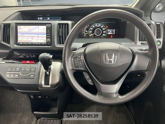 Honda e 2011-09 7021655-5