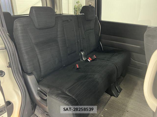Honda e 2011-09 7021655-7