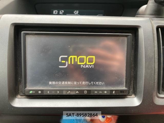 Honda e 2011-07 7021656-15