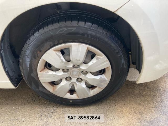 Honda e 2011-07 7021656-5