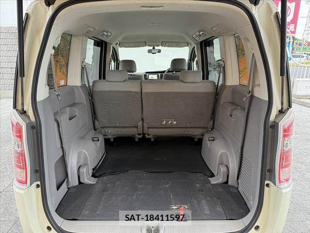 Honda e 2010-10 7225518-22