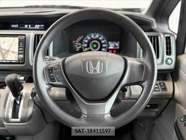 Honda e 2010-10 7225518-23