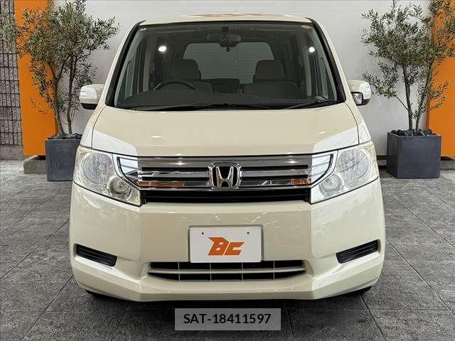 Honda e 2010-10 7225518-8