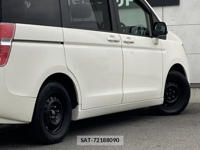 Honda e 2011-03 7225514-14