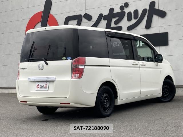 Honda e 2011-03 7225514-1