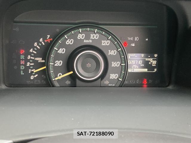 Honda e 2011-03 7225514-28