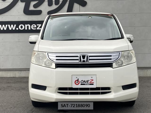 Honda e 2011-03 7225514-5