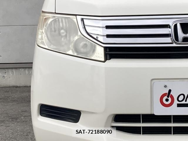 Honda e 2011-03 7225514-6