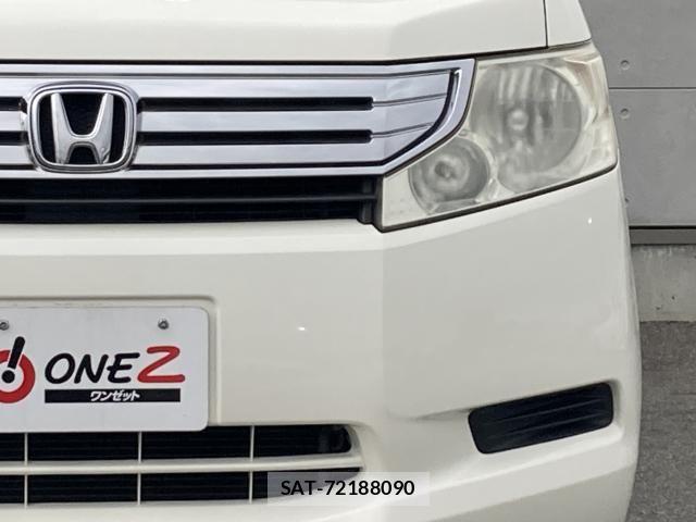 Honda e 2011-03 7225514-7