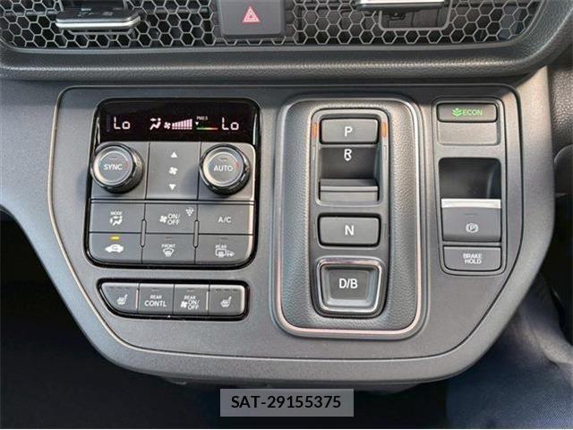 Honda e 2025-12 7216322-26