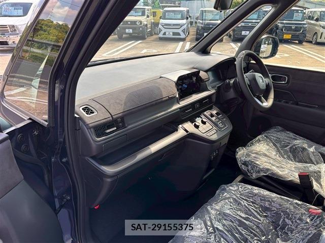 Honda e 2025-12 7216322-3