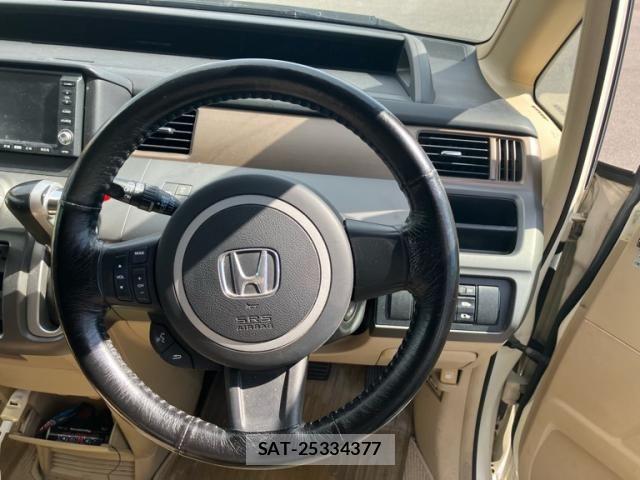 Honda e 2008-02 7225511-9
