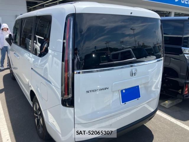 Honda e 2023-08 7225519-2