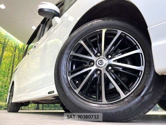 Honda e 2012-07 7225515-12