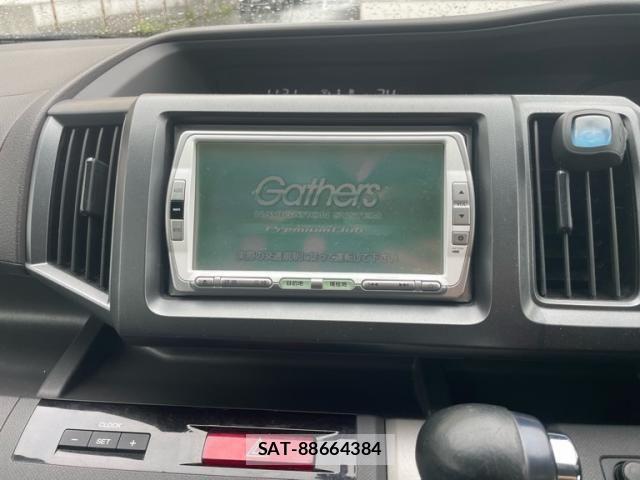 Honda e 2010-02 7225513-19