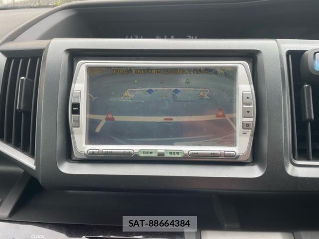 Honda e 2010-02 7225513-21