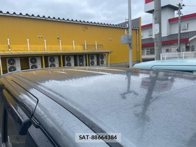 Honda e 2010-02 7225513-8