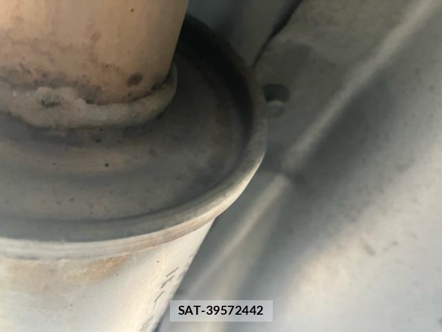 Honda e 2011-08 7252422-8