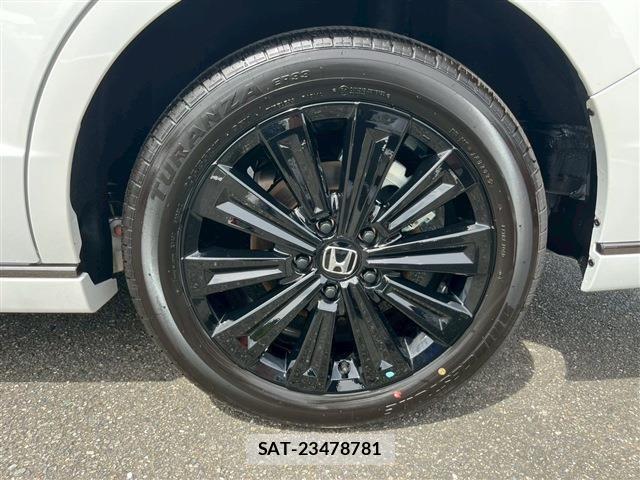 Honda e 2025-12 7273008-21