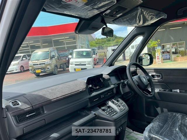 Honda e 2025-12 7273008-24