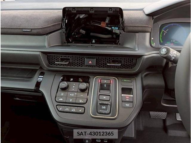 Honda e 2026-05 7273004-27