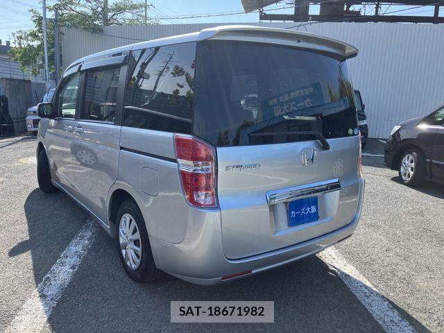 Honda e 2012-01 7273007-2
