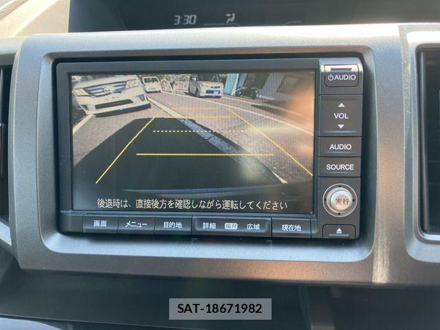 Honda e 2012-01 7273007-7